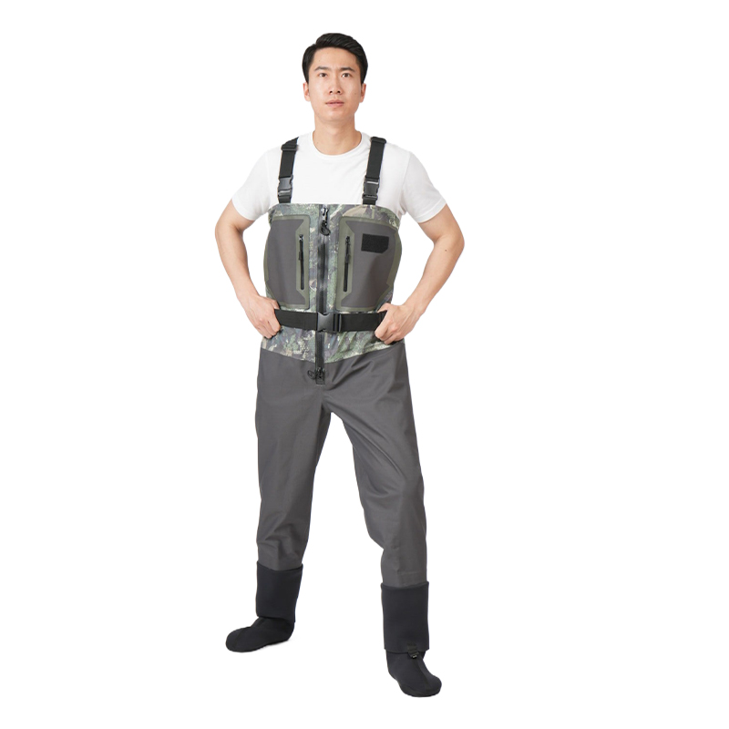 OEM Custom 3 layer breathable Fullbody Suit Respirable Waterproof Chest Fishing Waders for fishing hunting ducking